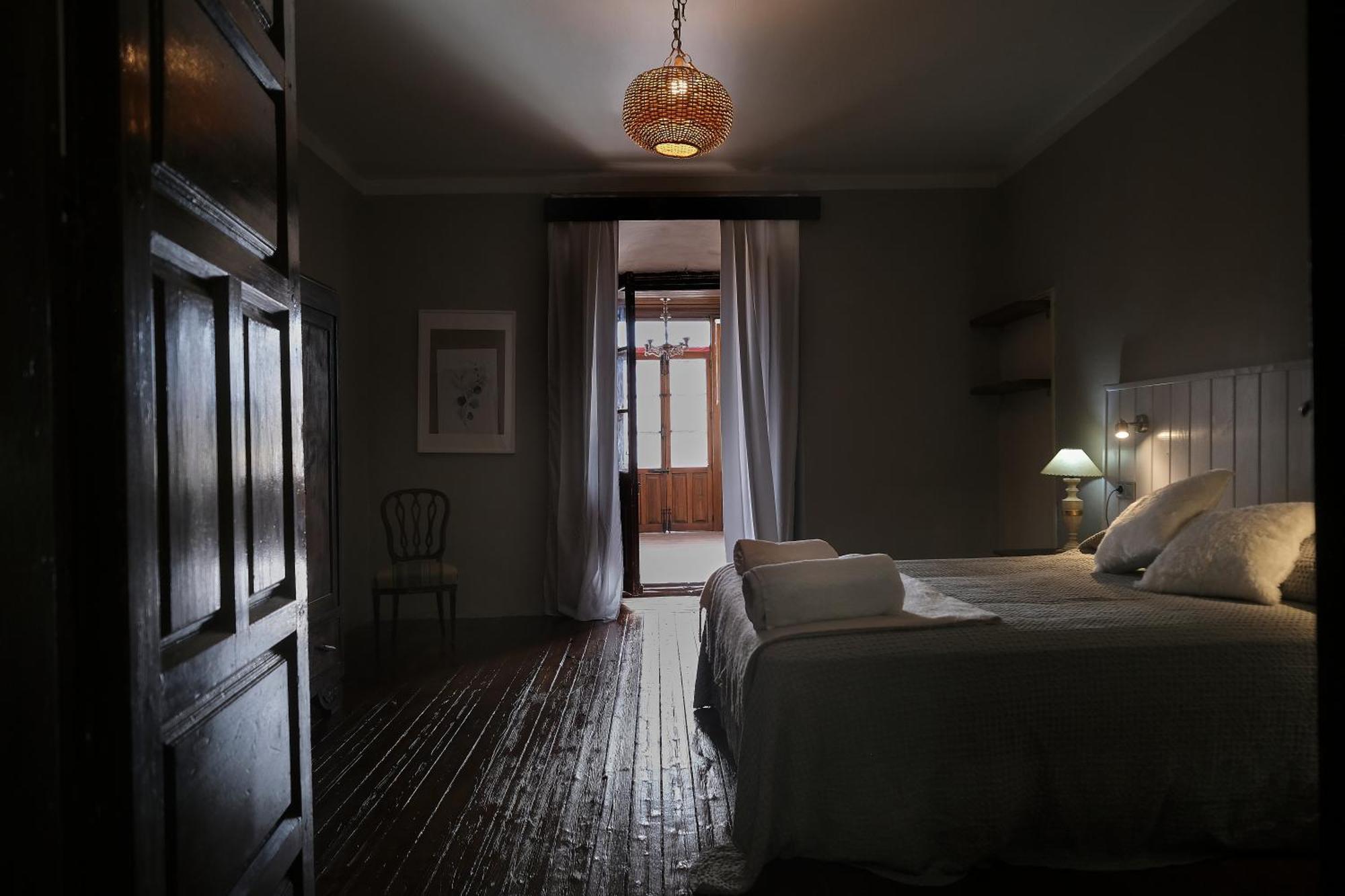 Casa Rural Palacio Conde De Aldana Con Piscina Entre Encinares Y Dehesas Terradillos Exteriér fotografie