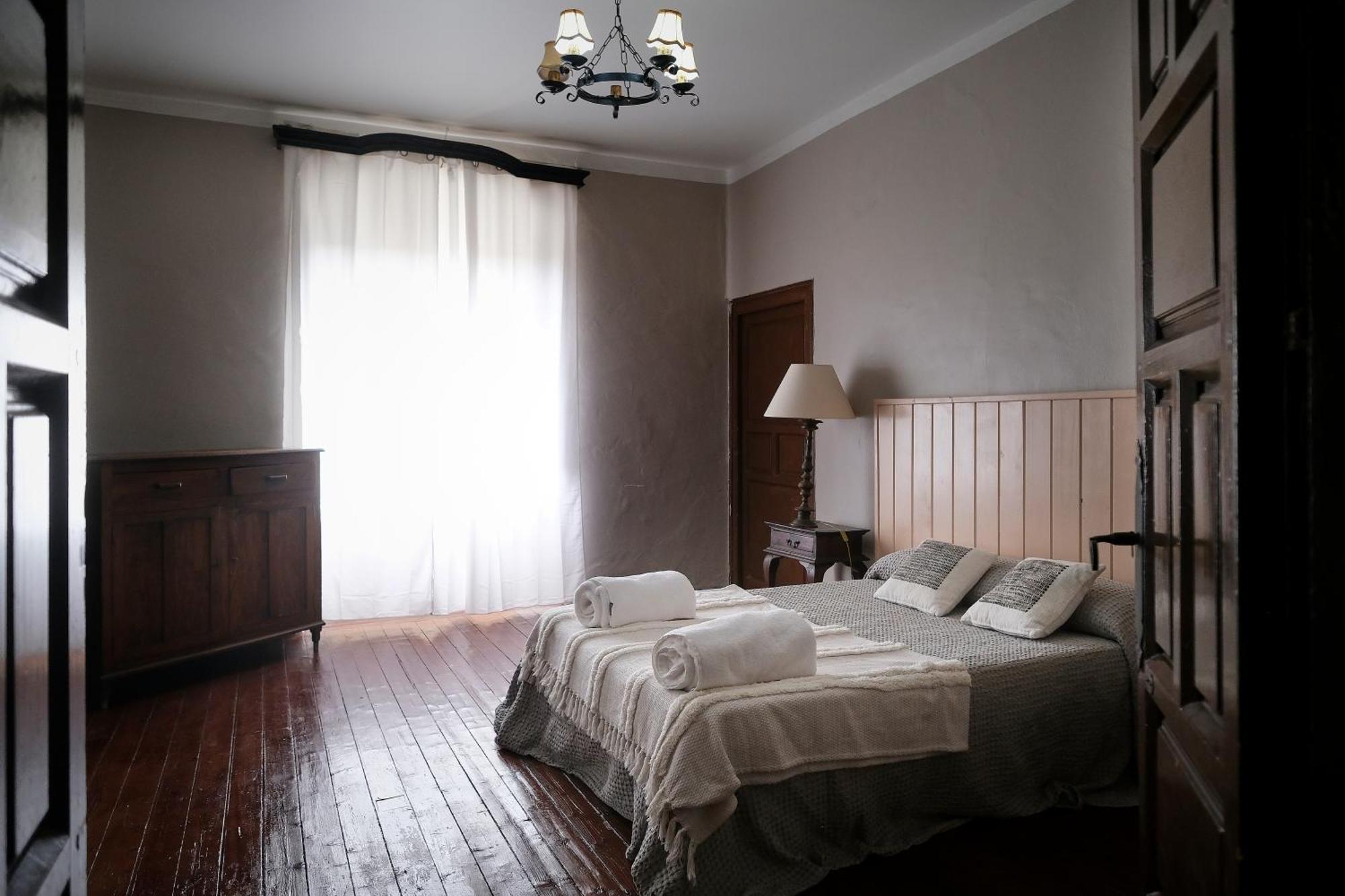 Casa Rural Palacio Conde De Aldana Con Piscina Entre Encinares Y Dehesas Terradillos Exteriér fotografie